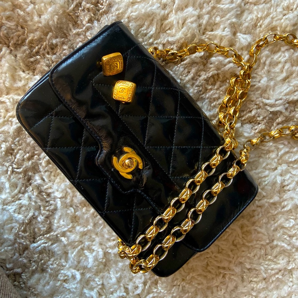 Chanel Vintage Diana Flap bag in Patent Leather